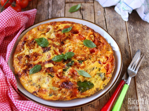 Frittata con Bacche di Goji e Sugo di pomodoro e Moringa - Azienda Agricola Favella