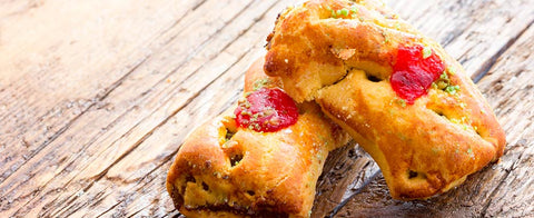 Biscotti alla ricotta con confettura di mela verde, pesca e goji - Azienda Agricola Favella